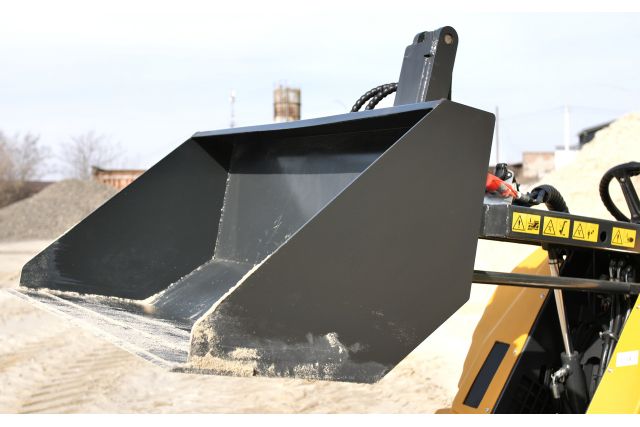 Міні-навантажувач NEX N30 (Eurotrac WD3)