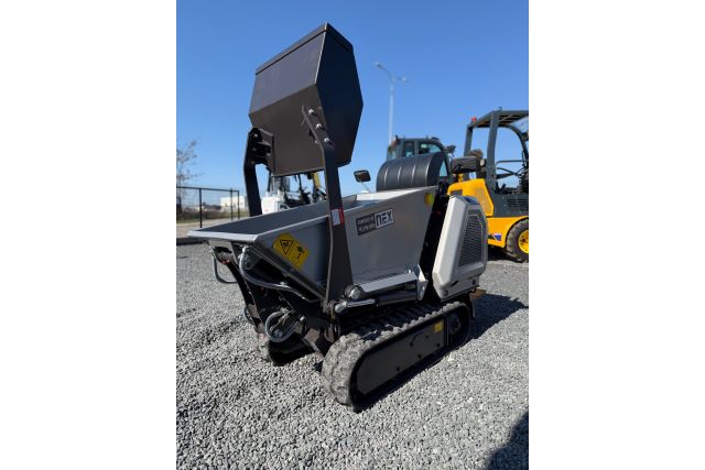 Гусеничний міні-самоскид з дизельним двигуном...