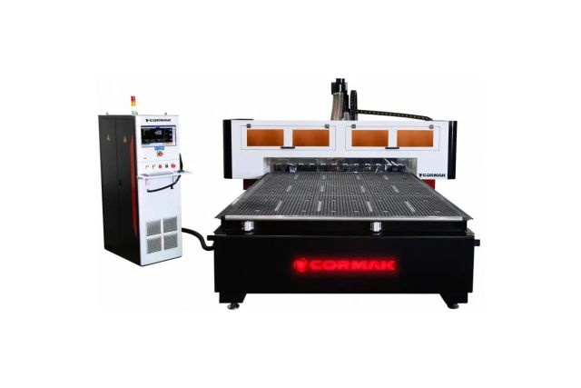 Фрезерний верстат з ЧПУ CORMAK IND 2131...