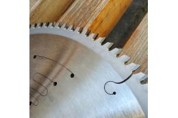 Пила основная для форматно-раскроечного станка HMD300, F – 30, Z – 96, K – 3,2/2,2