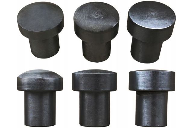 Пневматический молоток для формовки листового...