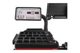  Полуавтоматический балансировочный станок REDATS W-620