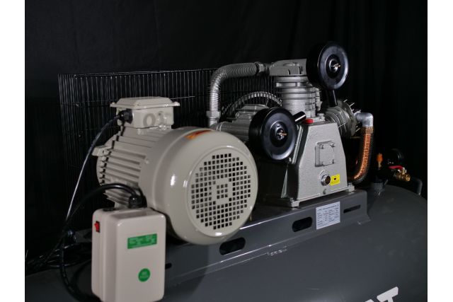 Поршневий компресор MAST TA90/500L 400V 12.5BAR