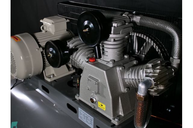 Поршневой компрессор MAST TA90/500L 400V 12.5BAR