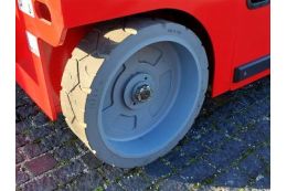 Ножичний підйомник Günstig 1214