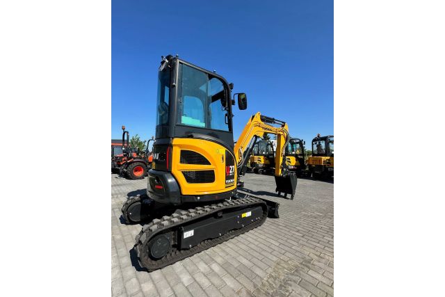 Экскаватор Yuchai U27