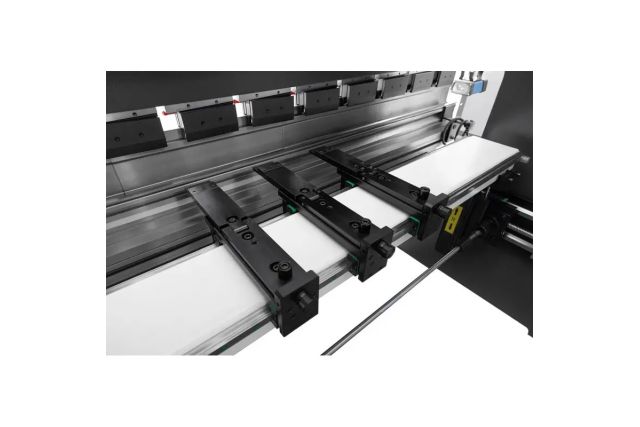 Гидравлический пресс CORMAK CNC SERVO EURO PB...