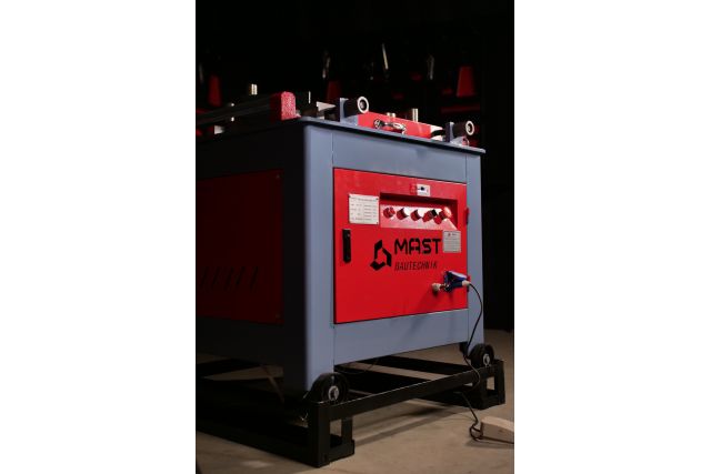 Верстат для згинання арматури MAST Bautechnik...
