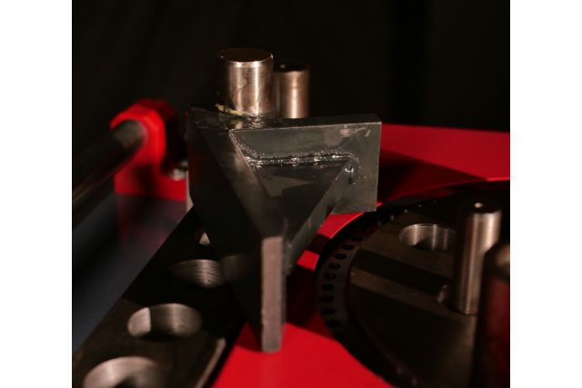 Верстат для згинання арматури MAST Bautechnik...