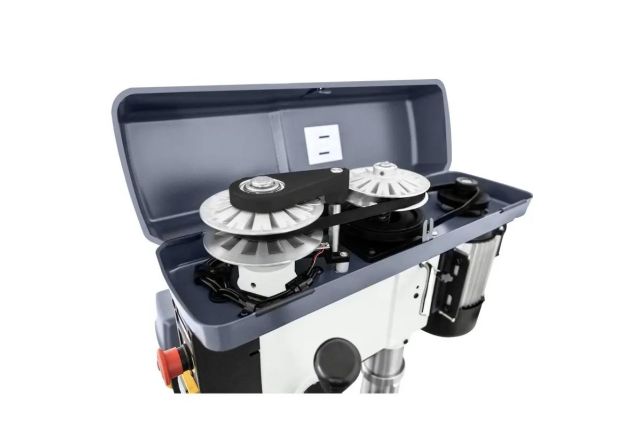 Настільний свердлильний верстат CORMAK Z7020