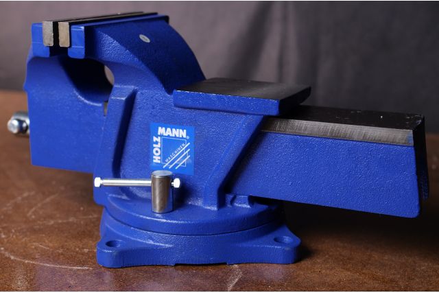 Лещата настільні у комплекті з поворотною...