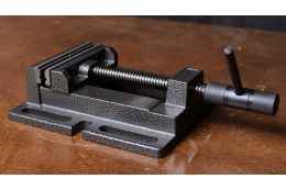 Тиски станочные Holzmann M 120