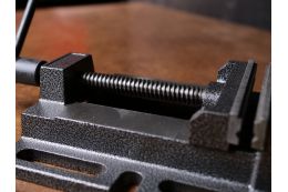 Тиски станочные Holzmann M 120