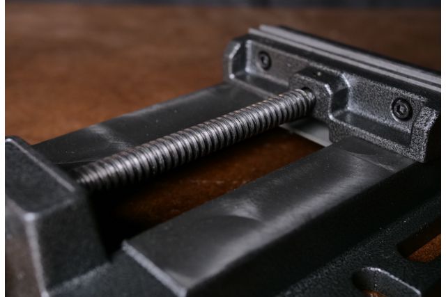 Тиски для расточных станков Holzmann M 150