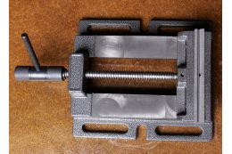 Тиски для расточных станков Holzmann M 150