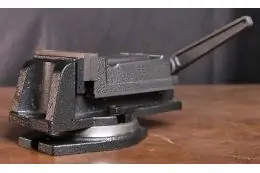 Тиски станочные Holzmann I100 5