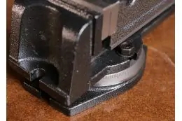 Лещата верстатні Holzmann I100 7