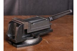 Тиски станочные Holzmann I100