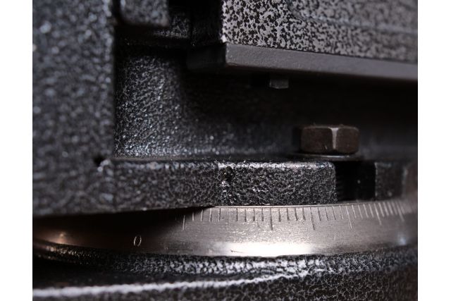 Лещата верстатні Holzmann I100