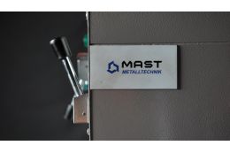 Фрезерно-свердлильний верстат MAST M-FR 45