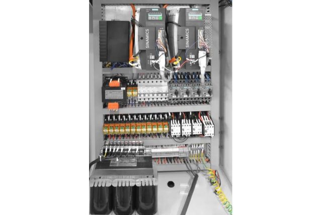 Токарный станок ЧПУ Cormak 360x750 с гидравликой