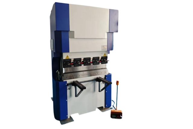 Електричний листозгинальний прес MAST CNC...