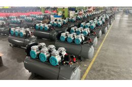 Безмасляний поршневий компресор Mast MOF1680/3x1500-120L