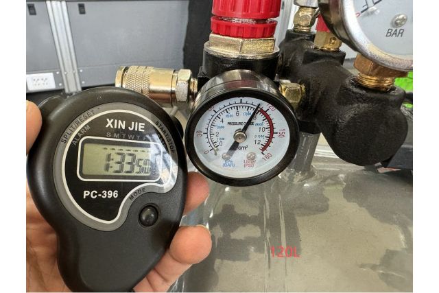 Безмасляний поршневий компресор Mast...