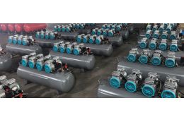 Безмасляний поршневий компресор Mast MOF1680/4x1500-160L