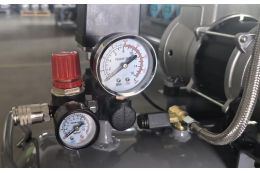 Безмасляний поршневий компресор Mast MOF1680/4x1500-160L