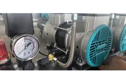 Безмасляний поршневий компресор Mast MOF1680/4x1500-160L