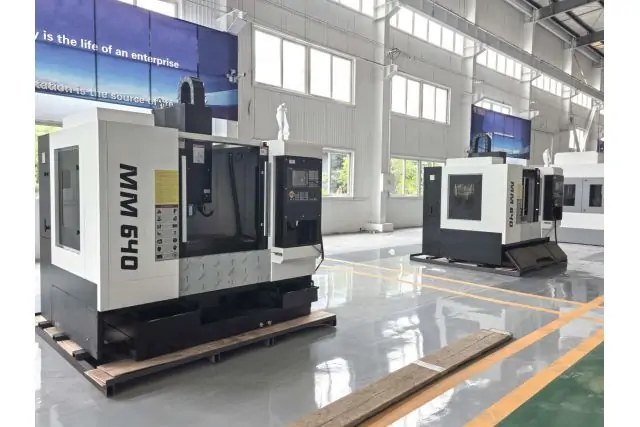 Фрезерный обрабатывающий центр с ЧПУ MAST ММ 640 S16 3