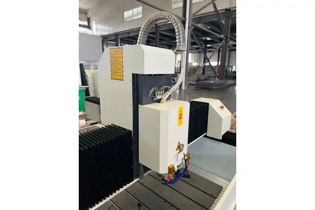 Фрезерний верстат з ЧПК по каменю MAST RJ1325 3