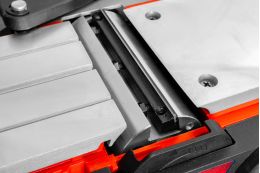 Рубанок электрический Holzmann EHH 110