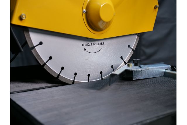 Камнерезный станок MAST Bautechnik MT-SKM350