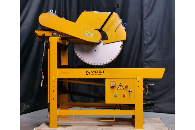 Каменерізний верстат MAST Bautechnik...