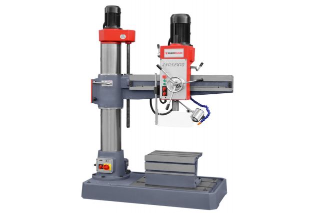 Радиально сверлильный станок 3032x1000M