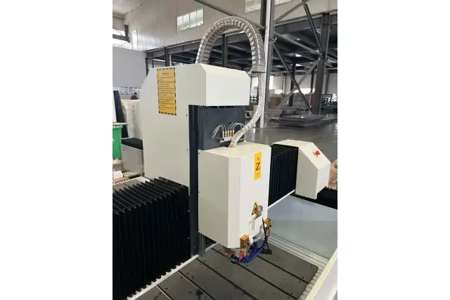 Фрезерный станок с ЧПУ по камню MAST RJ1325-4 2