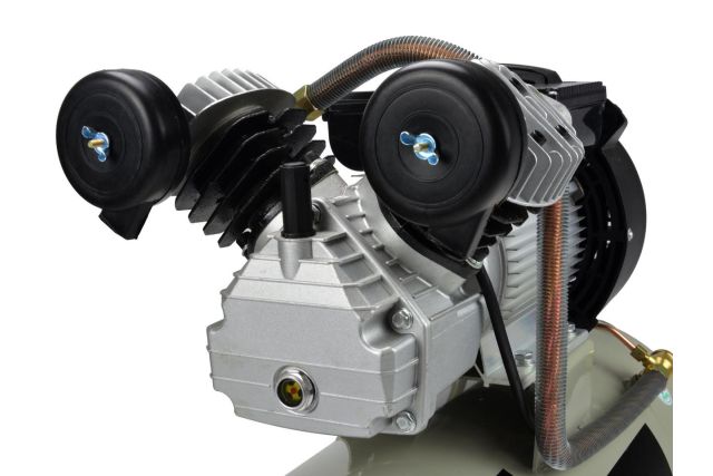 Двухпоршневой масляный компрессор Geko G80305