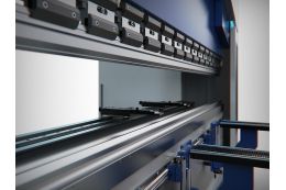 Гидравлический листогибочный пресс с ЧПУ MVD C 175-3100