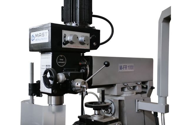 Універсальний вертикально-фрезерний верстат...