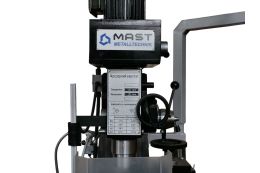 Універсальний вертикально-фрезерний верстат MAST Metalltechnik M-FR1000