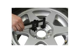 Инструмент для измерения расстояния между болтами REDATS