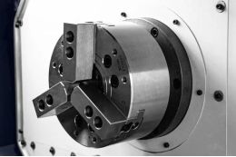 Токарний верстат з ЧПУ Cormak 360x750 з гідравлічним патроном