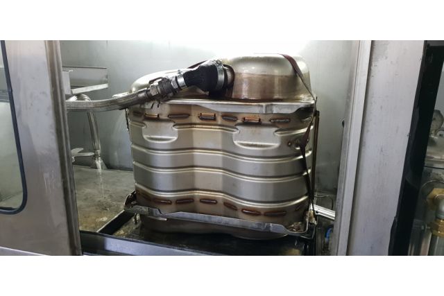 Автоматична мийна установка для сажових...