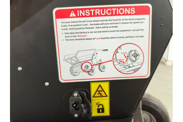 Акумуляторний міні-самоскид MAST Bautechnik...