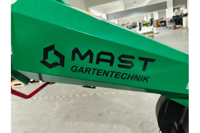 Бензиновий подрібнювач гілок MAST Gartentechnik...