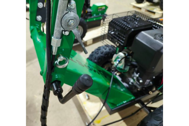 Измельчитель пней MAST Gartentechnik MT-BSF-15