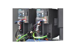 Токарный станок с ЧПУ CORMAK 400×1000 с ручным патроном