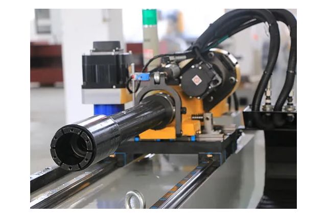 Автоматический дорновый трубогиб с ЧПУ MAST CNC...